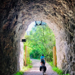 Sentiero su un tratto della vecchia ferrovia Spoleto - Norcia