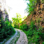 Sentiero sul tracciato della vecchia ferrovia Spoleto -Norcia